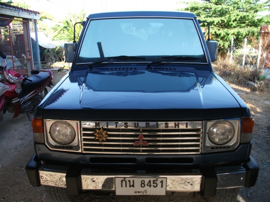 ขาย ปาเจโร่ (เหลี่ยม) 4x4 พร้อมใช้ ไม่แพง