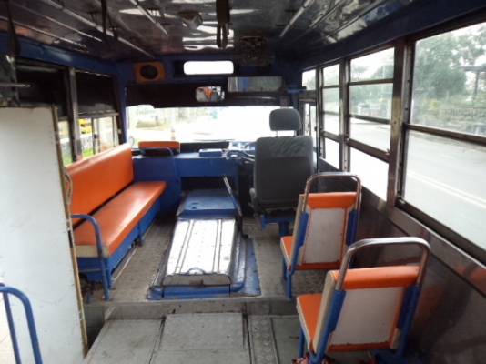 ขายรถ6ล้อ เครื่อง165แรง ช่วงล่างFหน้าFหลังสภาพดีพร้อมใช้