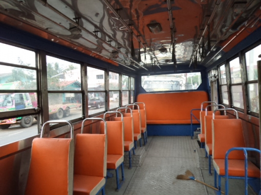 ขายรถ6ล้อ เครื่อง165แรง ช่วงล่างFหน้าFหลังสภาพดีพร้อมใช้