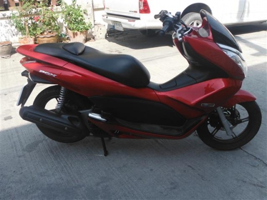 ฉลองตรุษจีน ขาย Honda PCX 125i ปี 54 ราคา 49800