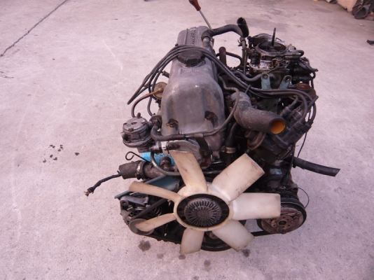 ขายเครื่องยนต์เบนซินขับหลัง Nissan L18 9850 บาท