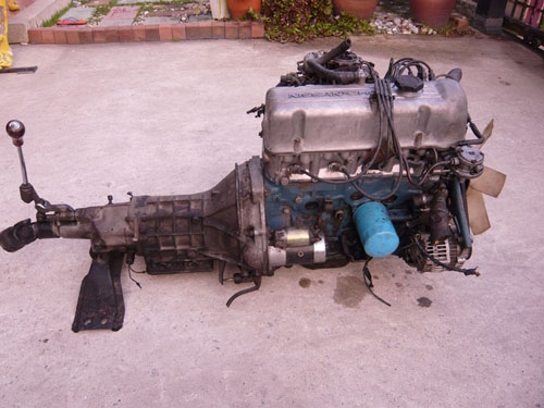 ขายเครื่องยนต์เบนซินขับหลัง Nissan L18 9850 บาท