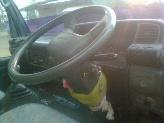 ขาย NKR 130 HP เทอร์โบ  ห้างแท้(สุรินทร์)  พวงมาลัยเพาว์เวอร์  ปี 44 มือไวใจถึงโทรเลยก่อนเข้าอู่470000