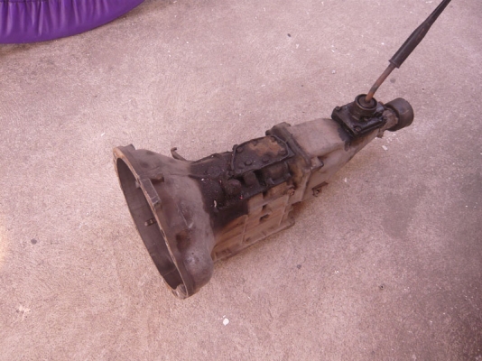 ขายเกียร์ธรรมดาห้าสปีดใส่เครื่อง 3k 4k5k  2950 บาท