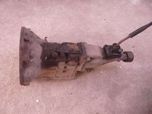 ขายเกียร์ธรรมดาห้าสปีดใส่เครื่อง 3k 4k5k  2950 บาท