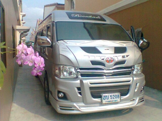 ขายรถตู้ VIP แต่งสวยแล้ว ธันวา 55 9 ที่นั่งสวยพร้อมใช้ อยู่ ชลบุรี