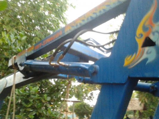 ขายด่วน เครื่องคีบอ้อย อ.เกษตรรุ่งเรือง ใช้งานได้ 3 เดือน อุปกรณ์อะไหล่ครบทุกชิ้นไม่มีขาด สภาพสมบูรณ์ดีมากครับพร้อมติดตั้งพร้อมใช้งานได้เลย สนใจต่อรองราคาได้นะครับ ขายด่วน เครื่องคีบอ้อย อ.เกษตรรุ่งเรือง ใช้งานได้ 3 เดือน อุปกรณ์อะไหล่ครบทุกชิ้นไม่มีขาด สภาพสมบูรณ์ดีมากครับพร้อมติดตั้งพร้อมใช้งานได้เลย สนใจต่อรองราคาได้นะครับ