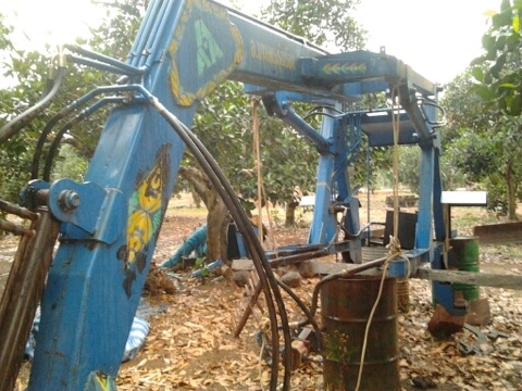 ขายด่วน เครื่องคีบอ้อย อ.เกษตรรุ่งเรือง ใช้งานได้ 3 เดือน อุปกรณ์อะไหล่ครบทุกชิ้นไม่มีขาด สภาพสมบูรณ์ดีมากครับพร้อมติดตั้งพร้อมใช้งานได้เลย สนใจต่อรองราคาได้นะครับ