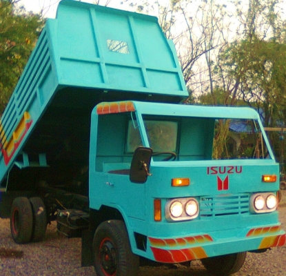 อีแต๋น 6 ล้อดั๊ม เครื่องอีซุซุ 4 BA ขนาด 85 แรง พร้อมใช้ อีแต๋น 6 ล้อดั๊ม เครื่องอีซุซุ 4 BA ขนาด 85 แรง พร้อมใช้