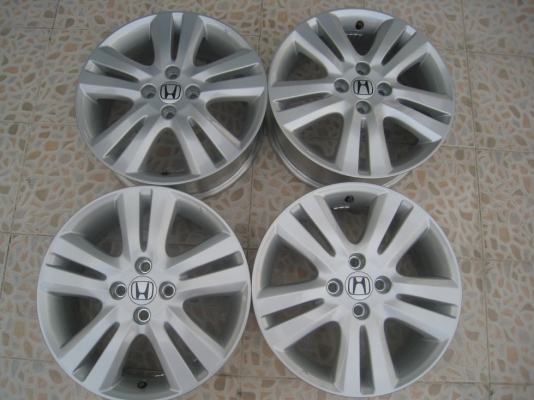 ขายล้อแม็กเดิม Honda Jazz 16"x6" 4รู 100+ยางปี 10 (081-3747940)