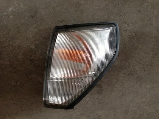 ขายไฟหน้าพราโด 97 ขายไฟหน้าพราโด 97