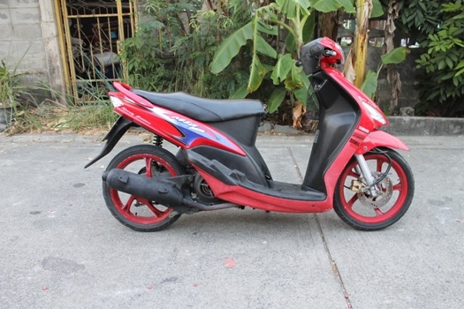 ขาย YAMAHA มีโอ  ด่วน  พร้อมใช้ เครื่องดีเดิมๆ ไม่เคยแกะ เฟื่องท้ายไม่หอน ล้อแม็ก ชุดสีสวย