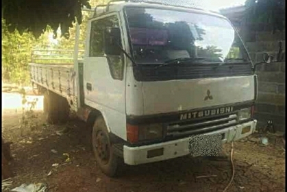 มิสซูบิชิแคนเตอร์ 110 แรง สภาพสวยๆ พร้อมใช้งาน