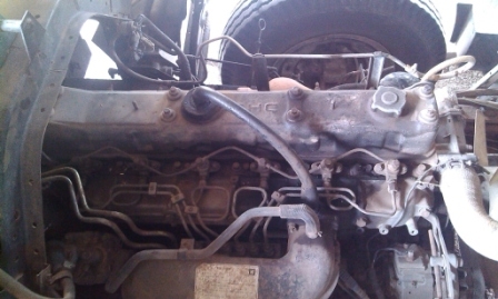 ขายเครื่องอีซูซุ 210 แรง ราคา 70000 โทร 0850853022