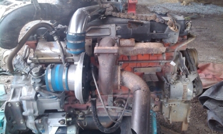 ขายเครื่องอีซูซุ 210 แรง ราคา 70000 โทร 0850853022