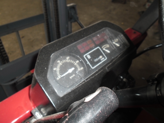 รถนอกทำเสร็จใหม่ๆสวยมาก NISSAN FG15-J02 เกียร์ออโต้ ระบบแก๊สจากญี่ปุ่น