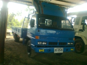 ขายรถบรรทุกหกล้อ ซีตรา เครื่อง 115 แรงม้าติดเครนทอดาโน 3 ตัน 3ปลอก