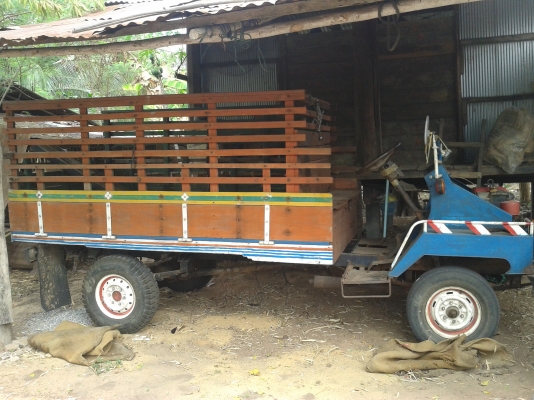 ขายรถอีแต๋นสภาพพร้อมใช้