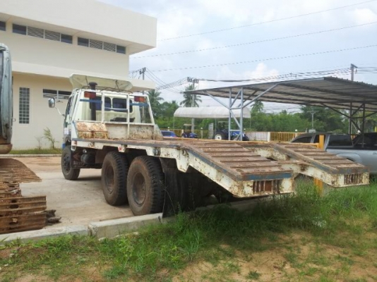 รถนิสสัน 10 ล้อ ท้าลาด CW 41M  เปลื่ยนหัว ฮีโน่ ไฮเทค   เปลื่ยนเครื่อง  PO9   285 แรงม้า   สนใจติดต่อ 081 - 6079515