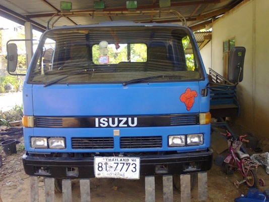 ขาย 6 ล้อ ISUZU NPR 115  กระบะยาว5 เมตร