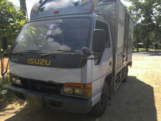 รถอิซูซุ 6 ล้อ ตู้เย็น NPR 120 แรงม้า   สนใจติดต่อ 081 - 6079515