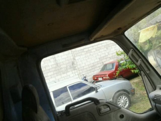 รถอิซูซุ 6 ล้อ ตู้เย็น NPR 120 แรงม้า สนใจติดต่อ 081 - 6079515 รถอิซูซุ 6 ล้อ ตู้เย็น NPR 120 แรงม้า สนใจติดต่อ 081 - 6079515