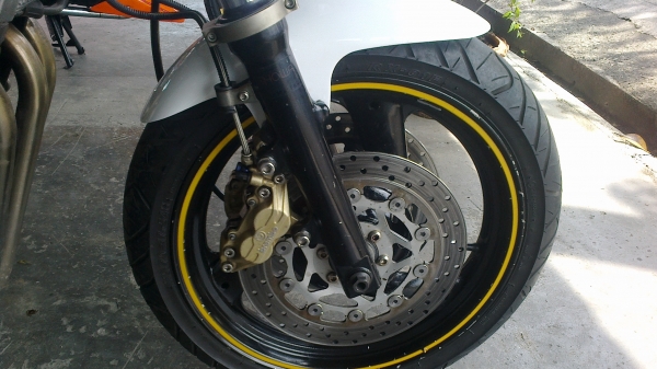 ขายยามาฮ่าxjr400ปี97พร้อมทะเบียน