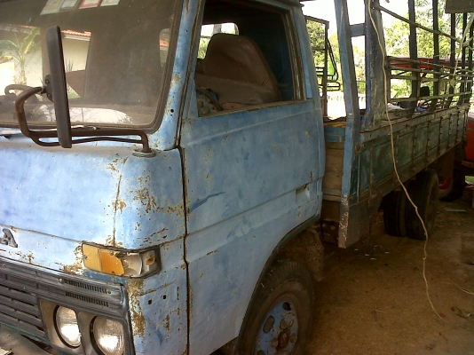 ขายรถหกล้อเครื่อง  BU30 เครื่องแห้งๆ ZCสวยตลอดเส้น