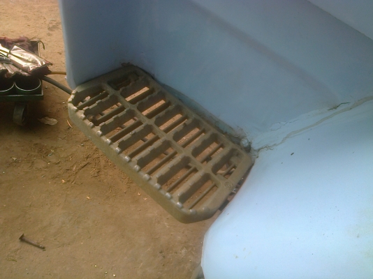 ISUZU ROCKY FVM 210 HP 6HH1 รถหางปลา 10 ล้อเพลาเดียว ใช้ลาก PC 200 ได้เลยครับ เครื่องแน่นดีไม่เยิ้ม หัวเก๋งสวยไม่ผุภายในเก๋งครบ พวงมาลัยเพาเวอร์ เบรคทริ๊ปฟี้ครบพร้อม ช่วงล่างคัชซีไม่มีดาม ยางสภาพดี 10 เส้นพร้อมลากพร้อมบรรทุกได้เลยครับ