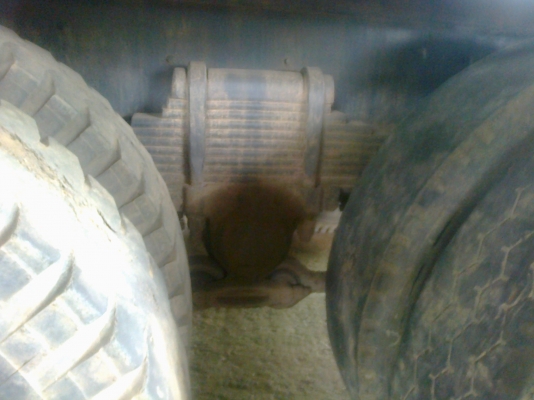 ISUZU ROCKY FVM 210 HP 6HH1 รถหางปลา 10 ล้อเพลาเดียว ใช้ลาก PC 200 ได้เลยครับ เครื่องแน่นดีไม่เยิ้ม หัวเก๋งสวยไม่ผุภายในเก๋งครบ พวงมาลัยเพาเวอร์ เบรคทริ๊ปฟี้ครบพร้อม ช่วงล่างคัชซีไม่มีดาม ยางสภาพดี 10 เส้นพร้อมลากพร้อมบรรทุกได้เลยครับ