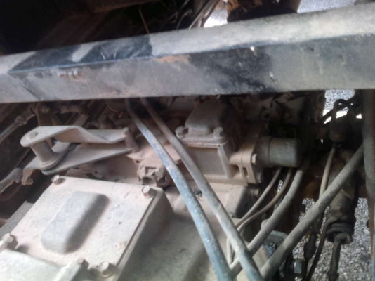 รถอิซูซุ 10 ล้อดั๊ม FXZ 270 แรงม้า ปี 40    สนใจติดต่อ 081 - 6079515