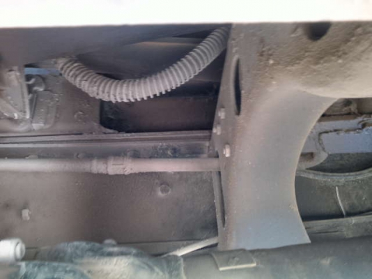 รถอิซูซุ 10 ล้อดั๊ม FXZ 270 แรงม้า ปี 40    สนใจติดต่อ 081 - 6079515