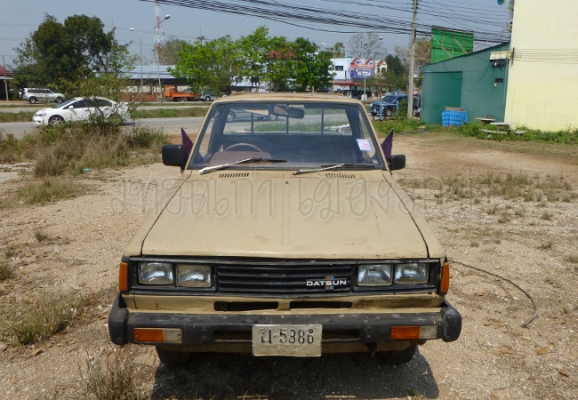 datsun 720 ช่วงสั้น 4ขอ สีครีม สวยบางอย่างแห้ง datsun 720 ช่วงสั้น 4ขอ สีครีม สวยบางอย่างแห้ง