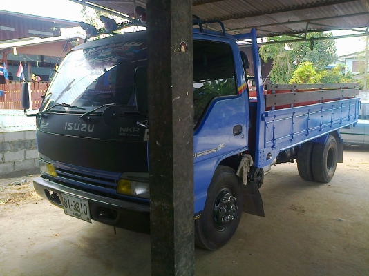ISUZU NPR 130 HP TURBO 4HG1 ปี 47 หัวการ์ตูน กระบะเหล็กคาร์โก้ยาว 5 เมตรสภาพสวย เครื่องแห้งแรงดีไม่มีเยิ้ม หัวเก๋งบางเดิมภายในสวยครบ แอร์เย็น พวงมาลัยเพาเวอร์ ช่วงล่างคัชซีไม่มีดาม ยางสภาพดี 6 เส้นพร้อมบรรทุกพร้อมใช้งานได้เลย เอกสารทะเบียนภาษีครบไม่มีขาดพ ISUZU NPR 130 HP TURBO 4HG1 ปี 47 หัวการ์ตูน กระบะเหล็กคาร์โก้ยาว 5 เมตรสภาพสวย เครื่องแห้งแรงดีไม่มีเยิ้ม หัวเก๋งบางเดิมภายในสวยครบ แอร์เย็น พวงมาลัยเพาเวอร์ ช่วงล่างคัชซีไม่มีดาม ยางสภาพดี 6 เส้นพร้อมบรรทุกพร้อมใช้งานได้เลย เอกสารทะเบียนภาษีครบไม่มีขาดพ