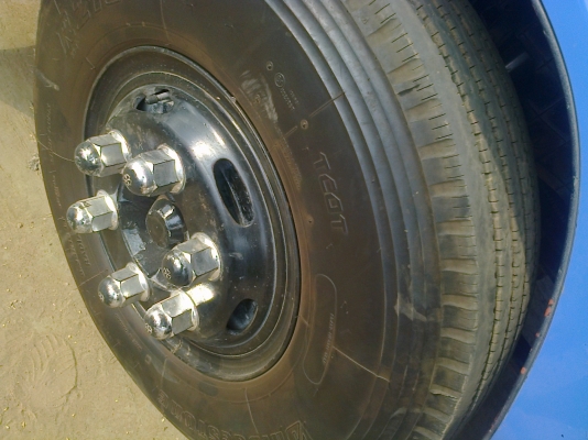 ISUZU NPR 130 HP TURBO 4HG1 ปี 47 หัวการ์ตูน กระบะเหล็กคาร์โก้ยาว 5 เมตรสภาพสวย เครื่องแห้งแรงดีไม่มีเยิ้ม หัวเก๋งบางเดิมภายในสวยครบ แอร์เย็น พวงมาลัยเพาเวอร์ ช่วงล่างคัชซีไม่มีดาม ยางสภาพดี 6 เส้นพร้อมบรรทุกพร้อมใช้งานได้เลย เอกสารทะเบียนภาษีครบไม่มีขาดพ ISUZU NPR 130 HP TURBO 4HG1 ปี 47 หัวการ์ตูน กระบะเหล็กคาร์โก้ยาว 5 เมตรสภาพสวย เครื่องแห้งแรงดีไม่มีเยิ้ม หัวเก๋งบางเดิมภายในสวยครบ แอร์เย็น พวงมาลัยเพาเวอร์ ช่วงล่างคัชซีไม่มีดาม ยางสภาพดี 6 เส้นพร้อมบรรทุกพร้อมใช้งานได้เลย เอกสารทะเบียนภาษีครบไม่มีขาดพ