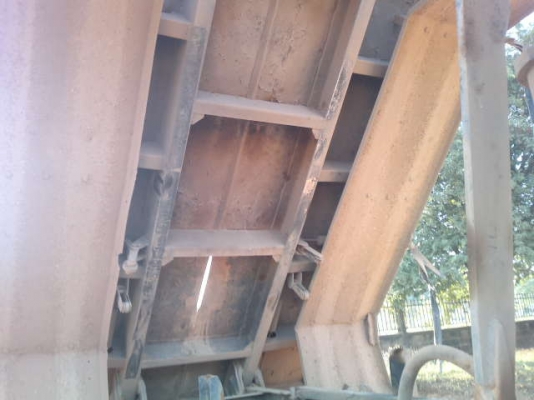 รถฮีโน่ 10 ล้อดั๊ม 320 แรงม้า ปี 46 ( ผ่อนต่อได้ ) สนใจติดต่อ 081 - 6079515 รถฮีโน่ 10 ล้อดั๊ม 320 แรงม้า ปี 46 ( ผ่อนต่อได้ ) สนใจติดต่อ 081 - 6079515