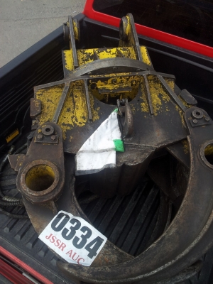 ปากคีบไม้คีบอ้อย สำหรับติดรถแบคโฮ120-200 เก่าญึ่ปุ่น หมุนได้รอบ ราคาน่าสนใจ