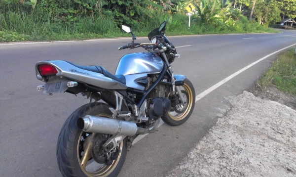 ขาย Bandit 400 ทะเบียนพร้อมโอน ขายแล้วครับ ขอบคุณเจ้าของเวปครับ ขาย Bandit 400 ทะเบียนพร้อมโอน ขายแล้วครับ ขอบคุณเจ้าของเวปครับ