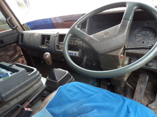 ขายรถอีซูซุร็อก6ล้อสไลด์ราคาถูกๆ เครื่อง175แรงม้า เพาเวอร์ เบรกทิฟฟีสภาพสวยพร้อมใช้