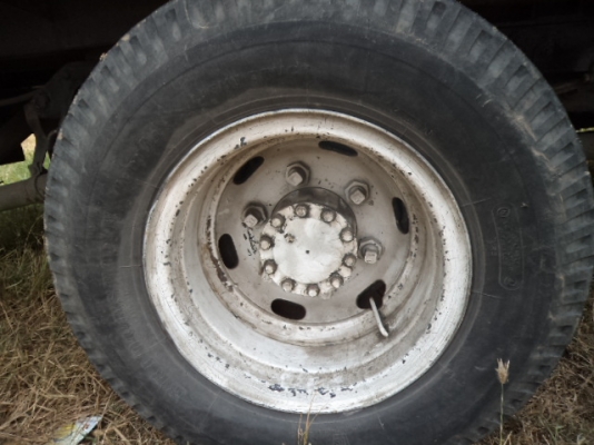 ขายรถอีซูซุร็อก6ล้อสไลด์ราคาถูกๆ เครื่อง175แรงม้า เพาเวอร์ เบรกทิฟฟีสภาพสวยพร้อมใช้