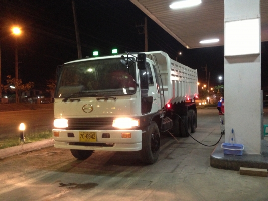 ด่วนคนจองไว้ จัดไม่ผ่าน เอามาขายต่อ ต่อรองได้นิดหน่อย HINO  FM3H 195.