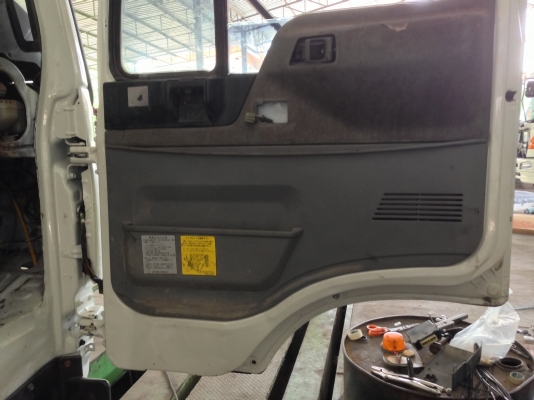 ด่วนคนจองไว้ จัดไม่ผ่าน เอามาขายต่อ ต่อรองได้นิดหน่อย HINO  FM3H 195.