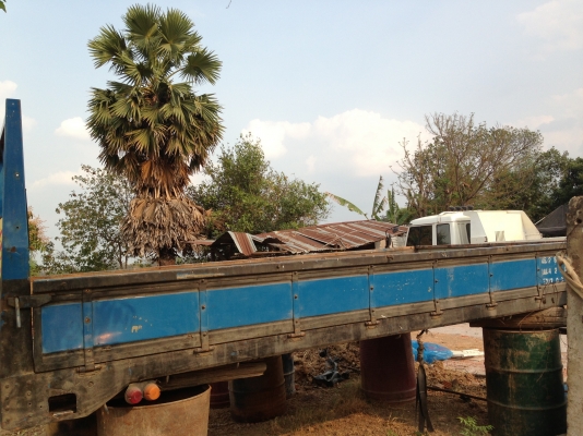 ขายด่วน กระบะเหล็กคาร์โก้ยาว 4.30 เมตรพื้นสแตนเลสอย่างสวย ถอดออกมาจากรถ ISUZU NPR 115 ฝาข้างไม่มีผุกร่อนสภาพดีครับพร้อมติดตั้งพร้อมใช้งาน ราคาต่อรองได้นะครับ