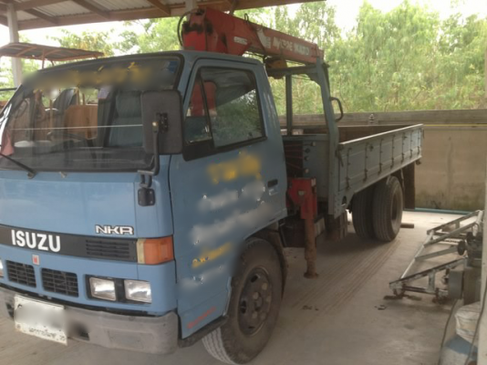 ขายรถบรรทุกหกล้อ ISUZU NKR รถห้างแท้ เครื่อง 110 แรง ติดเครน 2 ตัน ยาง 7.50 กะบะคาร์โก้ ทะเบียนพร้อมโอน