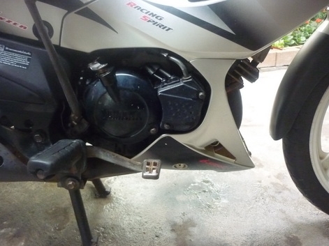 ขายยามาฮ่า สปีส ปี 44 สีขาว ดำ ขาย 10500 บาท ขายยามาฮ่า สปีส ปี 44 สีขาว ดำ ขาย 10500 บาท