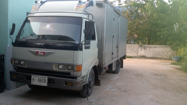 ขาย HINO  FC2W  120 แรง สภาพพร้อมใช้