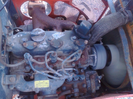 ขายรถไถ Kubota B7001 ขับ 4 พร้อมโรตารี่ ไม่เคยใช้งานในไทยครับ