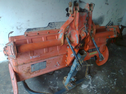 ขายรถไถ Kubota B7001 ขับ 4 พร้อมโรตารี่ ไม่เคยใช้งานในไทยครับ