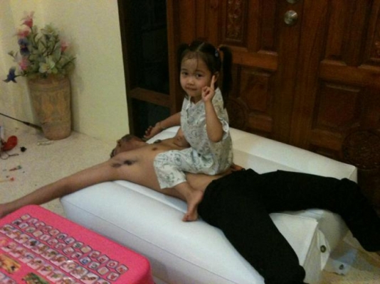 ขายเบาะเป่าลม Honda ใช้วางขา หรือ ตกแต่งร้านได้ครับ