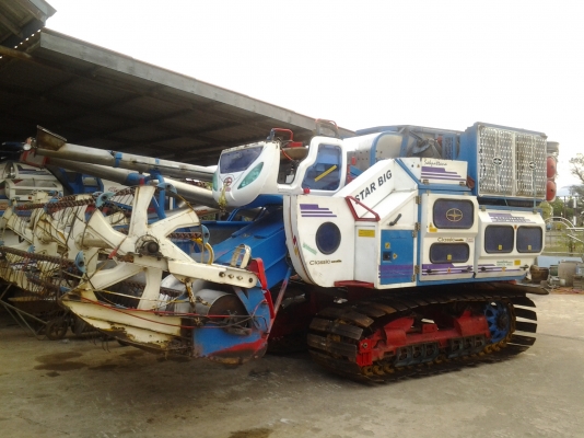 ขายด่วนรถเกี่ยวข้าว ศักดิ์พัฒนา รุ่น STAR BIG เครื่อง JO8C TURBO 260Hp เช็กใหม่หมดพร้อมใช้มาก มีหลายคันให้เลือกชมครับ(รถอยู่โพทะเลพิจิตร)